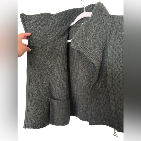 ARAN MOR Merino Wool Cable Knit Side Zip Short sweater size M green - Picture 5 of 11